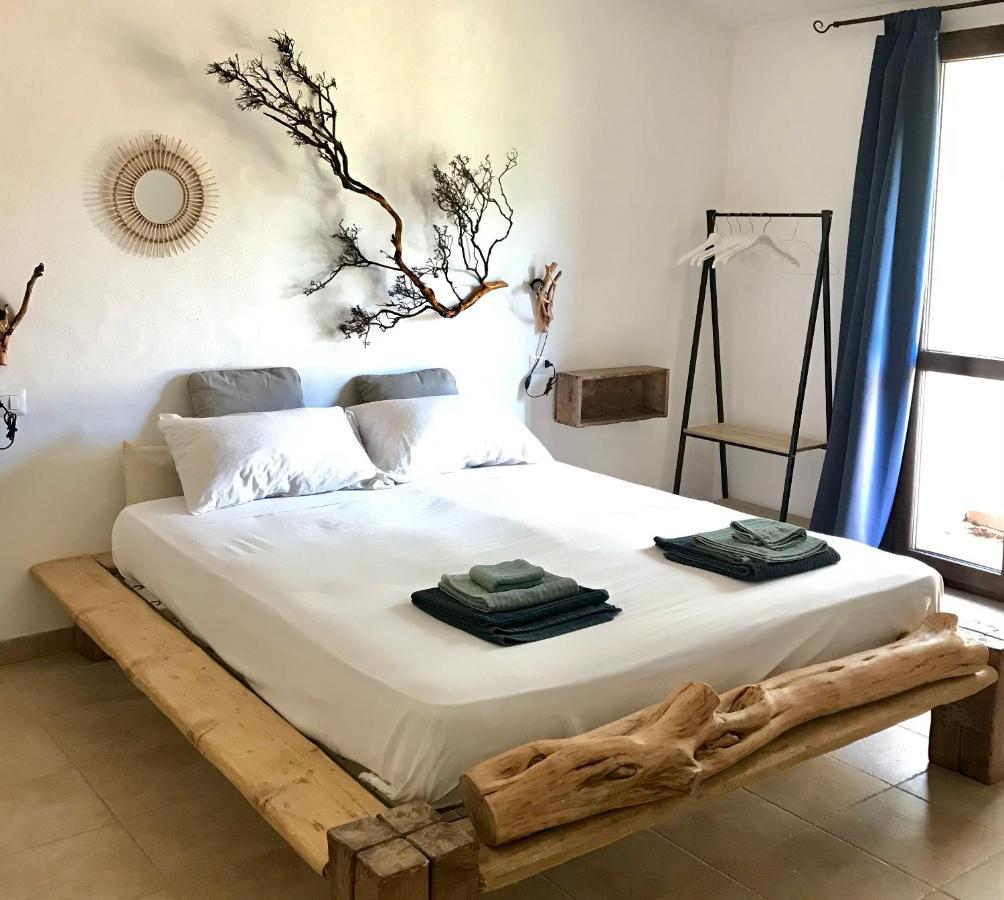 I Ginepri Bed & Breakfast Teulada Ngoại thất bức ảnh
